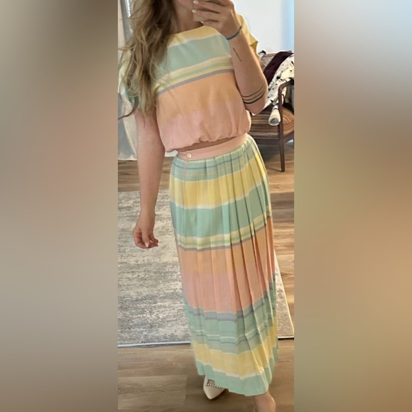 Vintage Linen Pastel Pleated Skirt Set size 4 - Picture 2 of 3